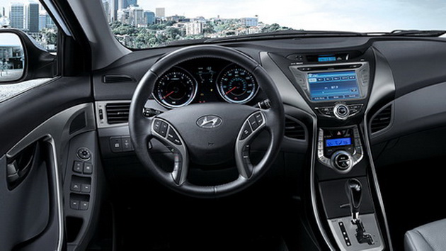 Новый Hyundai Elantra 2014 в России