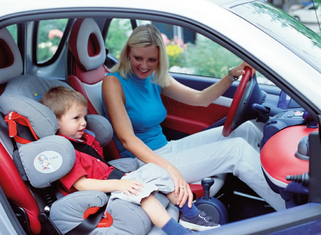 Совет водителю при перевозке детей