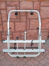Оригинальное устройство для перевозки велосипедов